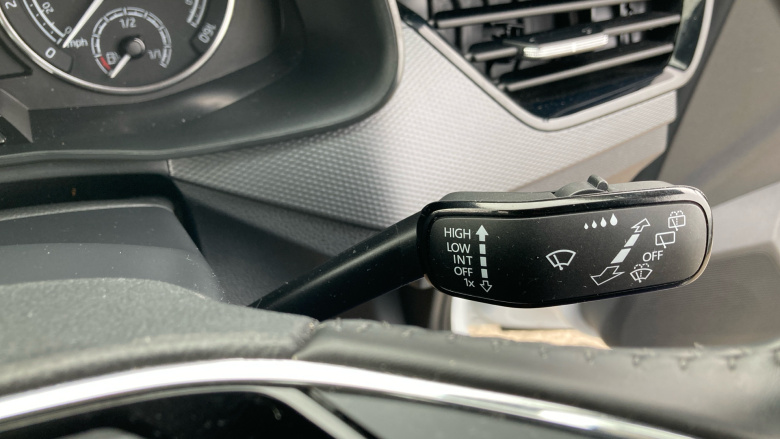 Skoda Kamiq 1.0 TSI 110 SE 5dr Petrol Hatchback